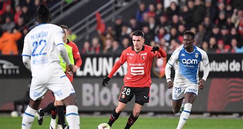 Rennes la sortie émouvante d Enzo Le Fée après la défaite contre Monaco