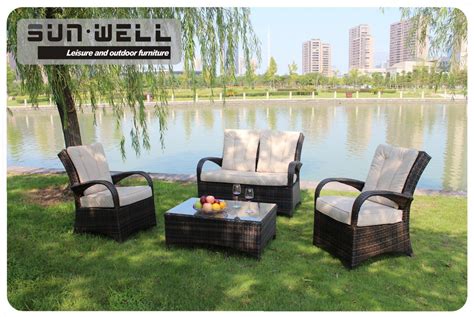 Wholesale Classic Hotel Garden Outdoor Dining Table Set Rattan Weaving