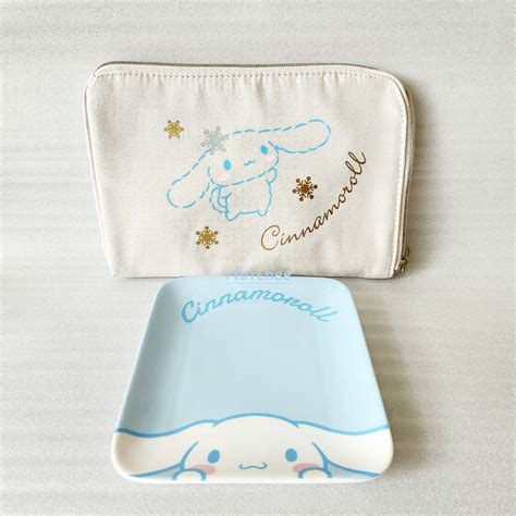 Sanrio Kuji Cinnamoroll Winter Snowflake Flat Beige Pouch Small Plate