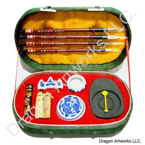 Deluxe Medium Chinese Calligraphy Set