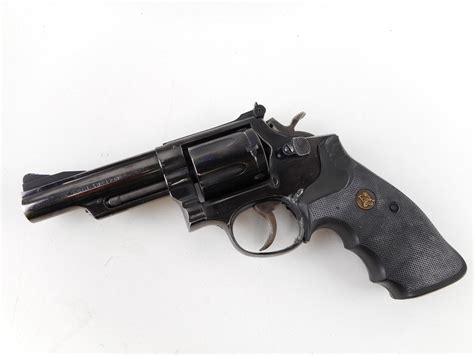 Smith And Wesson Model 19 Caliber 357 Mag Switzers Auction