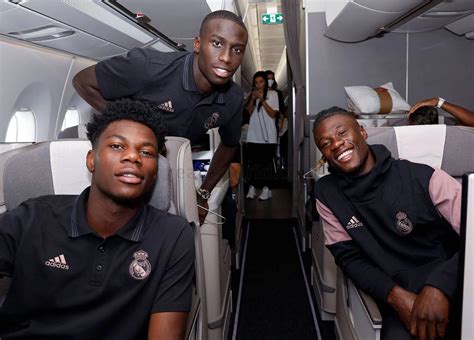 Aurelien Tchouameni and Ferland Mendy and Eduardo Camavinga в 2022 г