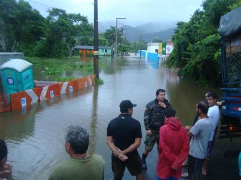 Sp Pelo Menos Mil Pessoas Foram Atingidas Pela Chuva Em S O Sebasti O