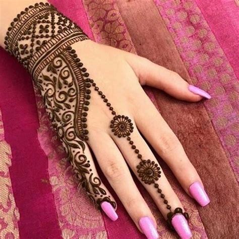 50 Modern Bridal Mehndi Designs That A Bride Of Today Can Pull Off