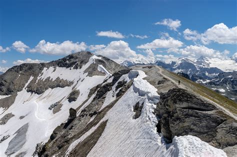 Gratwandern Vom Rothorn Zur Bella Tola Wanderung Outdooractive