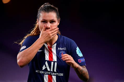 Behind The Scenes Best Pictures Of The Womens Champions League Semi