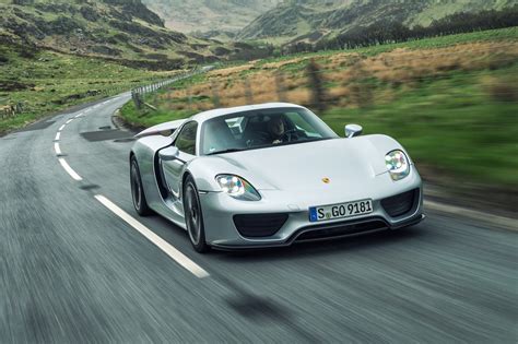 Porsche 918 Spyder Reimagined With A 2018 Facelift Automobile Magazine