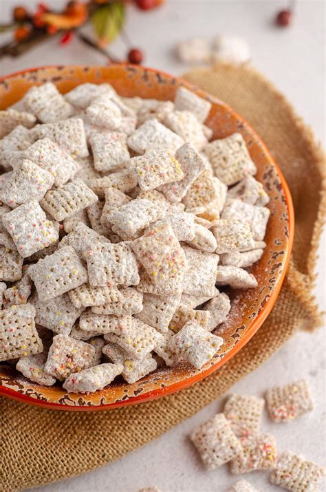 Pumpkin Spice Puppy Chow - Fresh April Flours