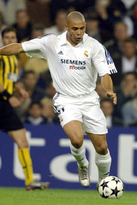 Ronaldo Wallpaper Ronaldo Luis Nazario Real Madrid X