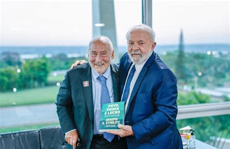 Presidente Lula E Nobel De Economia Joseph Stiglitz Conversam Sobre