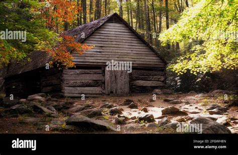 Appalachian mountains cabin Stock Videos & Footage - HD and 4K Video ...