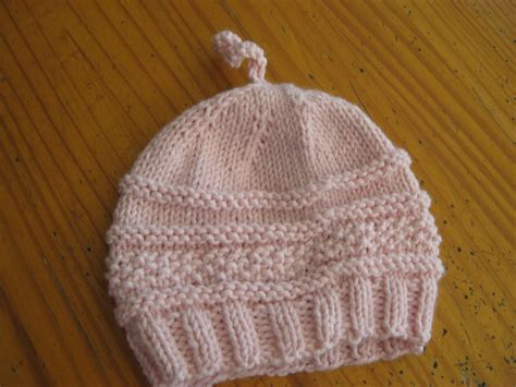 Baby Beanie Pattern Free - Sharon Panek gâteau de mariage