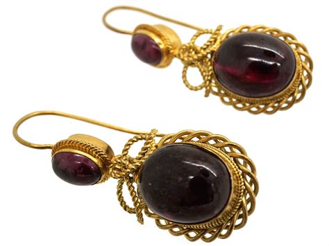 Victorian Ct Gold Cabochon Garnet Drop Earrings The Antique