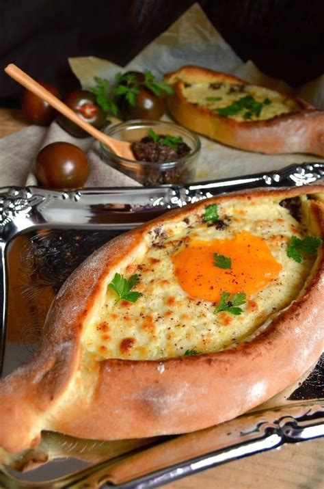Необходими продукти: За тестото: 270 грама пълномаслено прясно мляко 1 ...