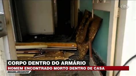 Corpo de homem é encontrado dentro de armário YouTube