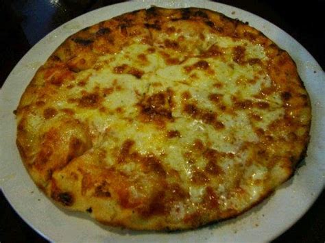 Noni Halimi Kuliner Bogor Pizza Kayu Bakar Kedai Kita