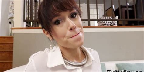 Milf Gives Perfect Deepthroat Blowjob In Pov Tnaflix