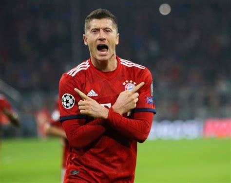 Robert Lewandowski wywiad z mistrzem Bundesligi UwolnijSwójCzas