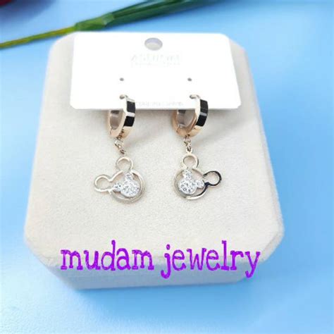 Anting Jepit Titanium Desain Minnie Dengan Kristal Putih Artifisial