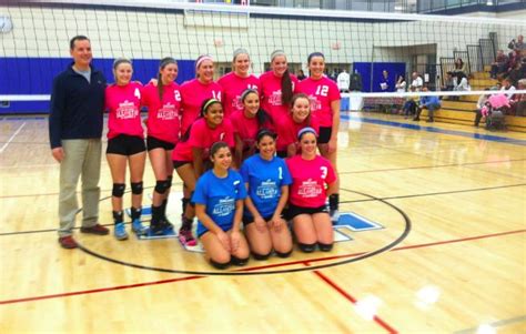 International Volleyball Hall Of Fame Hosts Western Mass Girls