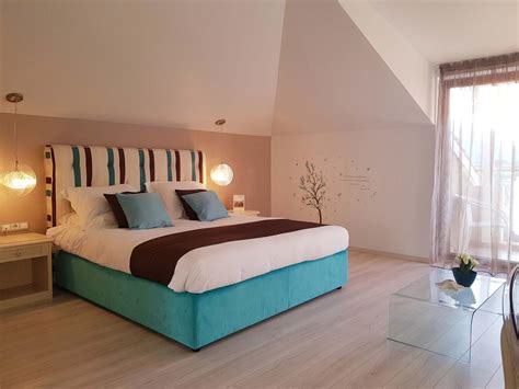 Superior Room - Accommodation
