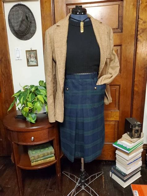 Vintage Pleated Plaid Wool Gem