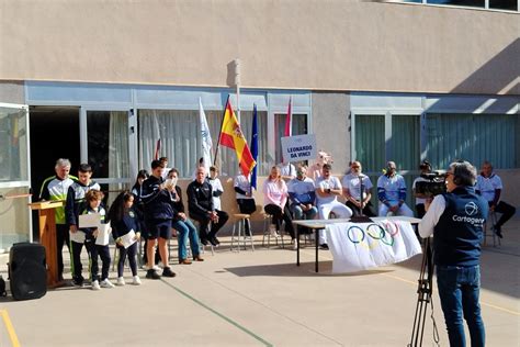 Cartagena Enciende El Esp Ritu Olimpico Llevando La Antorcha De