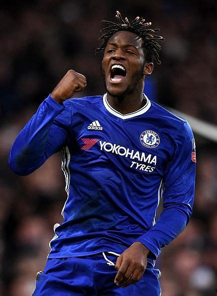 Michy Batshuayi Biography Career Info Records Achievements