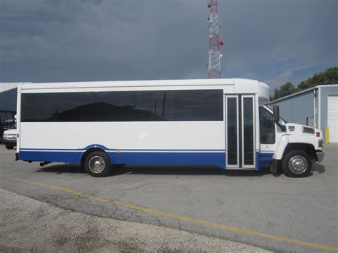 2007 Glaval Gmc 29 Passenger Shuttle Bus