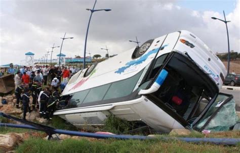 Maroc 42 Morts Dans Le Plus Grave Accident D Autocar Du Pays