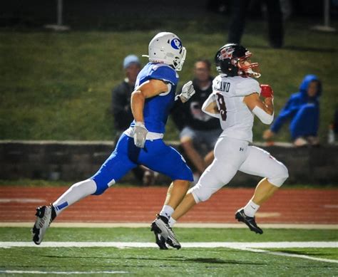 Muskego Vs Oak Creek High School Football Photos