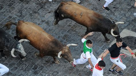 Un Nudo De Mozos Y Toros En Telef Nica Los Cebada Gago Siembran El