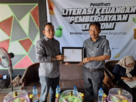 Jadi Lembaga Pemberdayaan UMKM Terbaik PNM Kendari Raih Dua Penghargaan