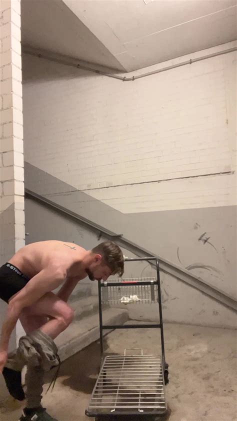 Vidéos porno Public Gay xHamster