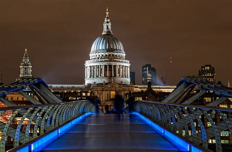 Millennium Bridge And St Paul S Cathedral London Dave Wood Flickr