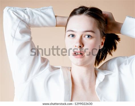 Fashion Model Beauty Nude Surprised Girl Stock Photo Shutterstock