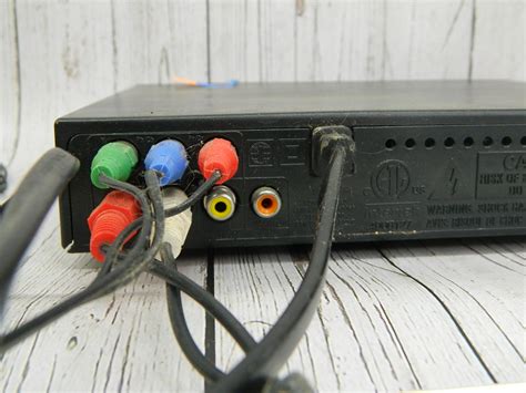 Rl4363 Vintage Dvd Player W Audio Video Cords Power Cord Has Been