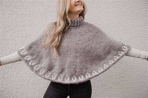 Cedarcrest Capelet FREE Chunky Knitting Pattern For Beginners With