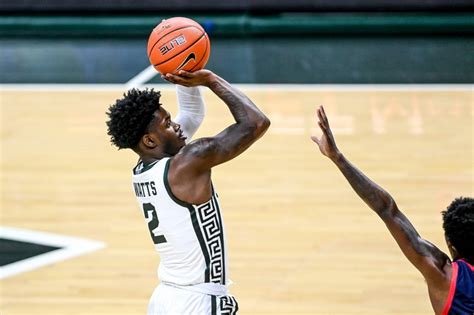 MSU Basketball: Watts Steps Up When Spartans Need it Most - Sports ...