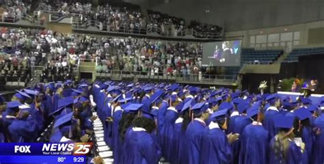 Gulfport High School graduation - WXXV News 25