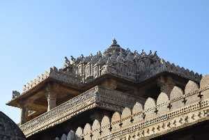 Ranakpur Jain Temple | Timings, History, Photos