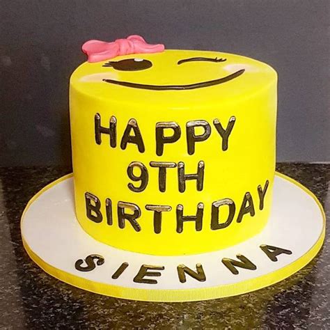 Happy Birthday Sienna Decorated Cake By The Custom Cakesdecor