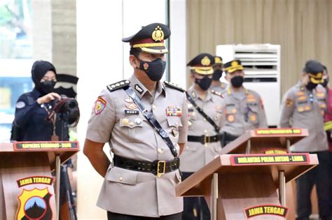 Kapolda Jawa Tengah Irjen Pol Ahmad Luthfi Pimpin Upacara Serah Terima