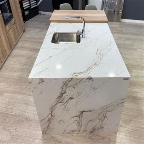 Compac Unique Calacatta Gold WorkTop