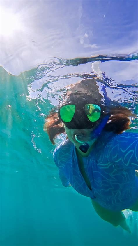 A Complete Guide to Snorkeling at Hanauma Bay on Oahu