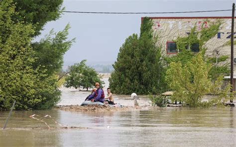 Griechenland Unter Wasser Ehepaar Aus Sterreich Vermisst Zahl Der