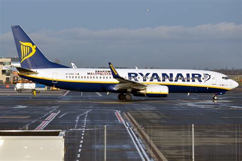 Ryanair EI EKE Boeing 737 8AS Anna Zvereva Flickr