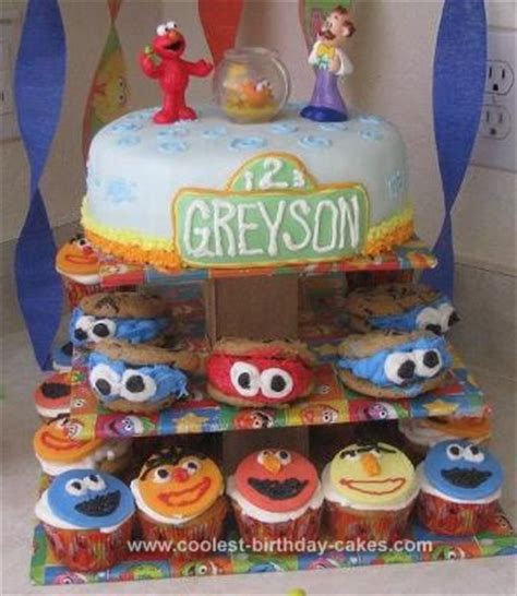 Coolest Elmo's World Cake