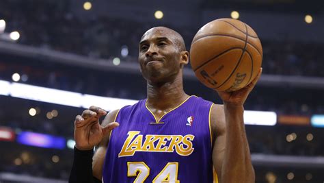 Confirman La Muerte De La Leyenda De Baloncesto Kobe Bryant Rt