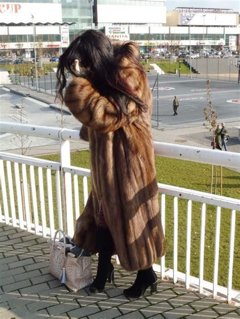 Pin On Furcoats Fur Fashion Sable Coat Fur Coat